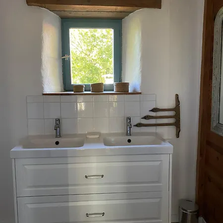 D'hotes -l'atelier Du Presbytere Bed & Breakfast Seignalens